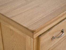 Flagbury solid oak 5 drawer chest