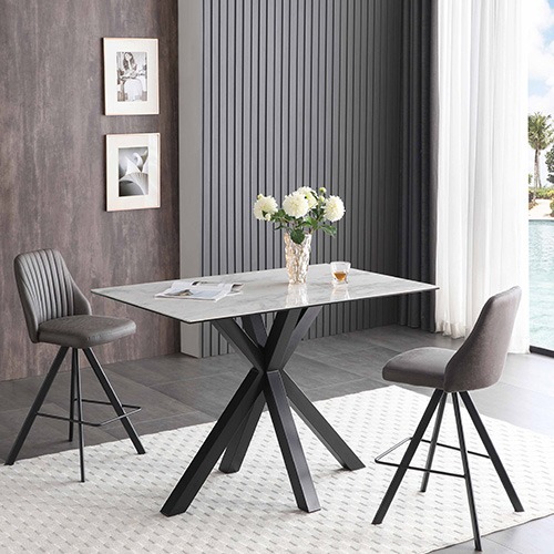 C356 Bar Tables