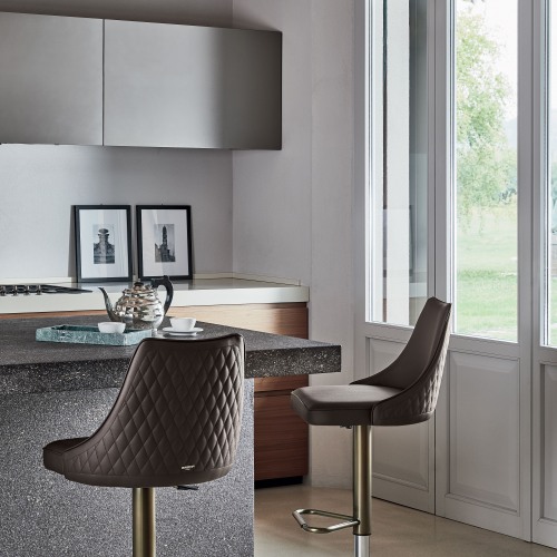 C356 Bar Stools
