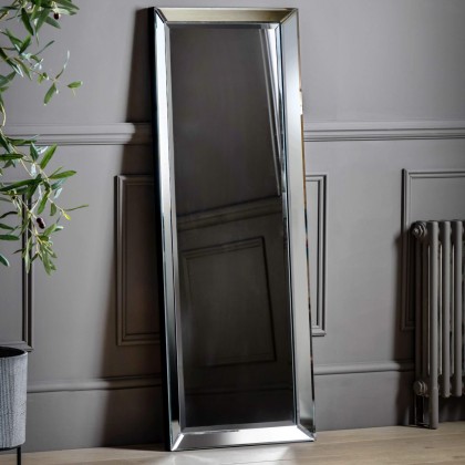 Luna Mirror, Full Length