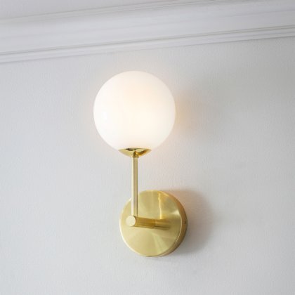Otto Wall Light in Brushed Gold Otto Wall Light in Brushed Gold