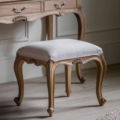 Chic Dressing Stool