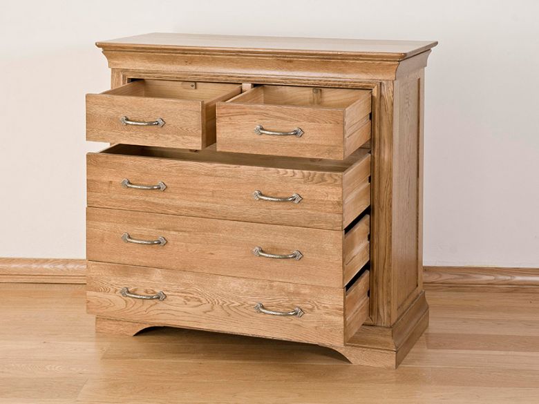 Flagbury 5 drawer oak chest