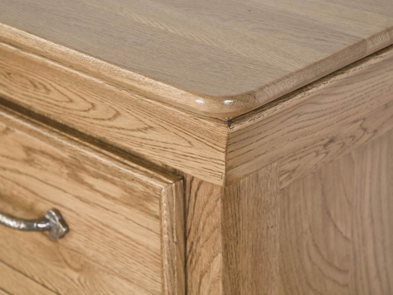 Flagbury solid oak 2 over 4 chest