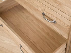Falgbury oak chest with 6 drawers