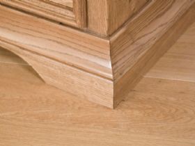 Flagbury 2 over 4 oak chest interest free credit available